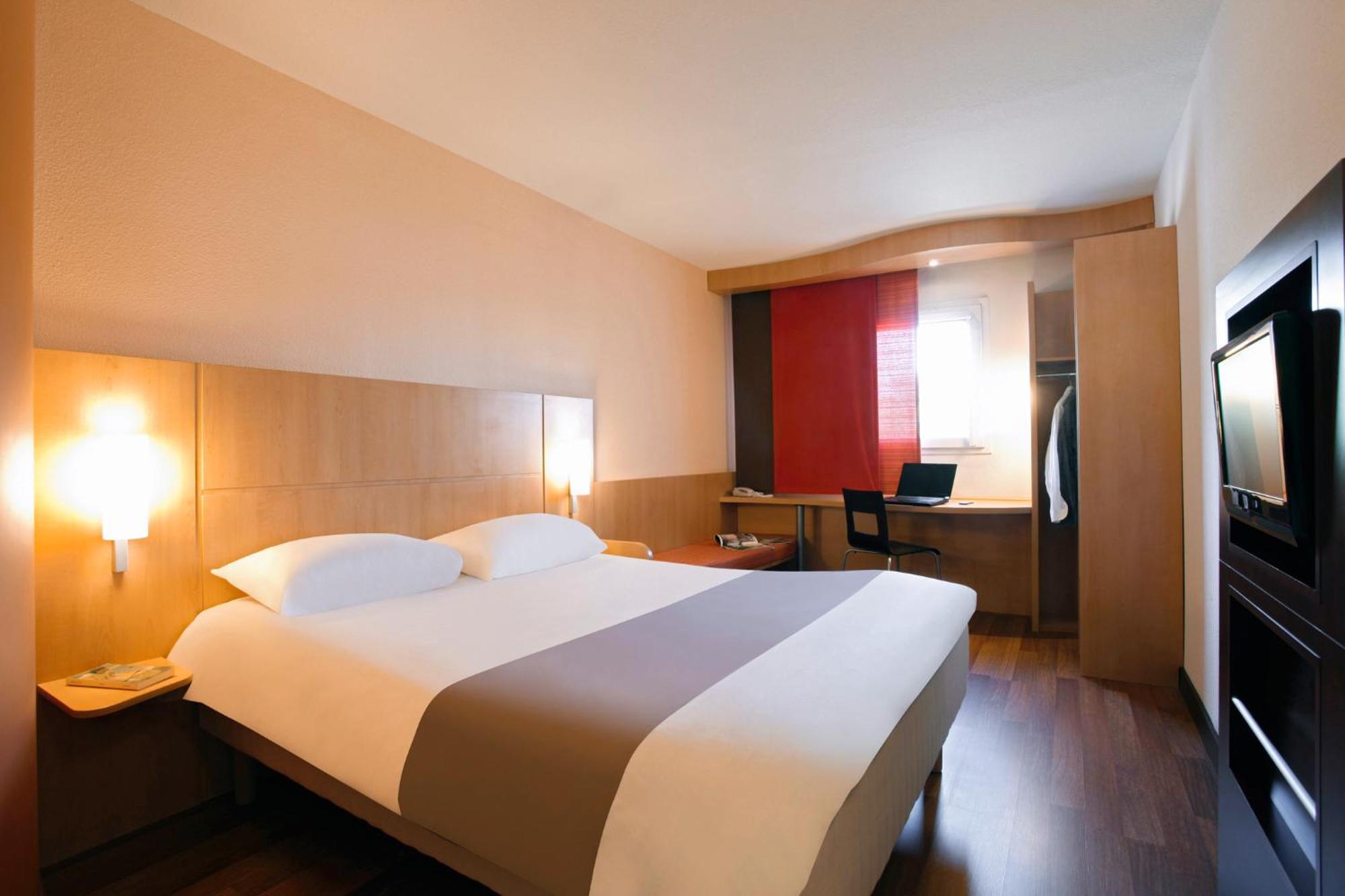 Ibis Manosque Cadarache Hotel Luaran gambar
