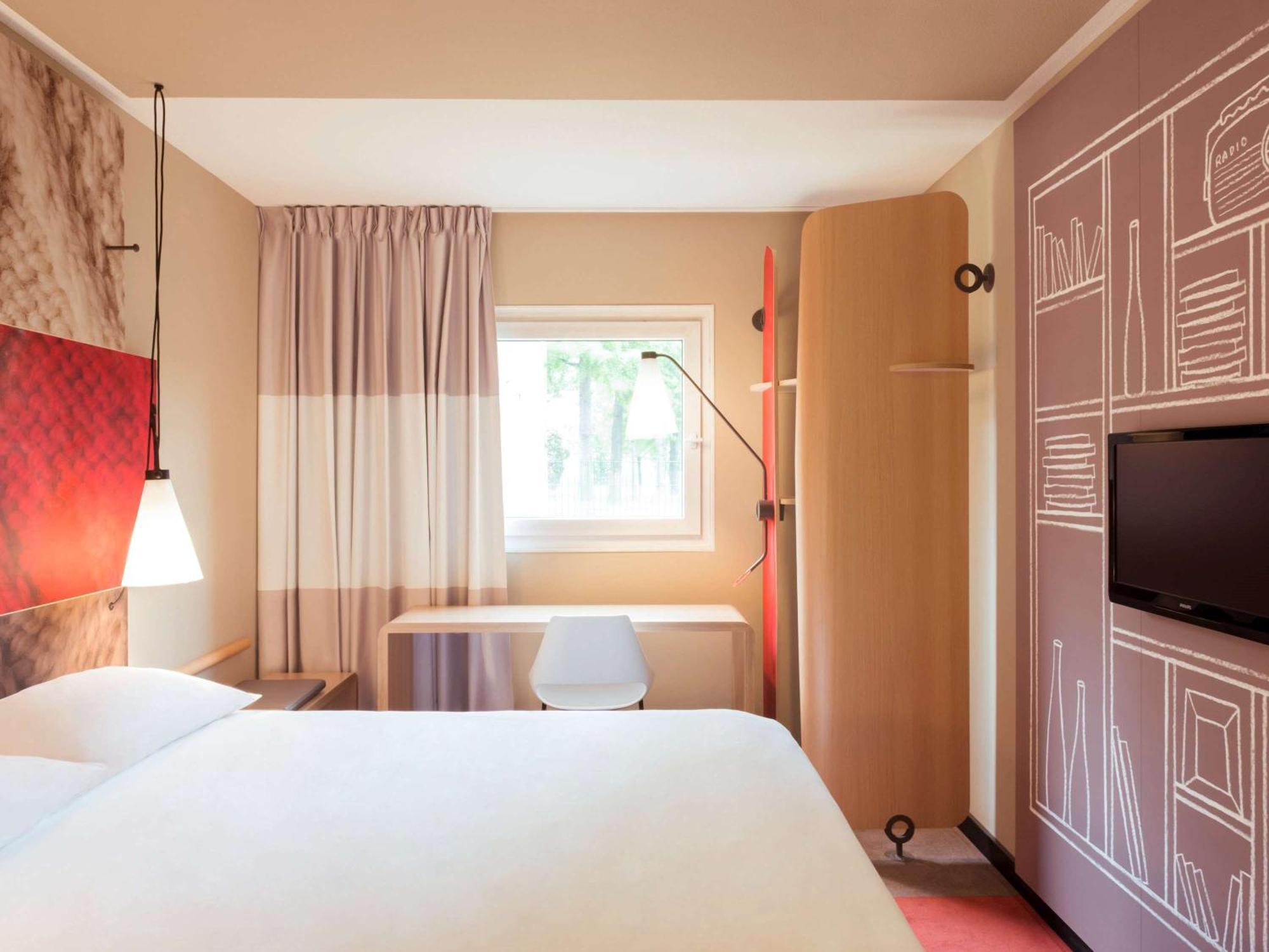Ibis Manosque Cadarache Hotel Luaran gambar