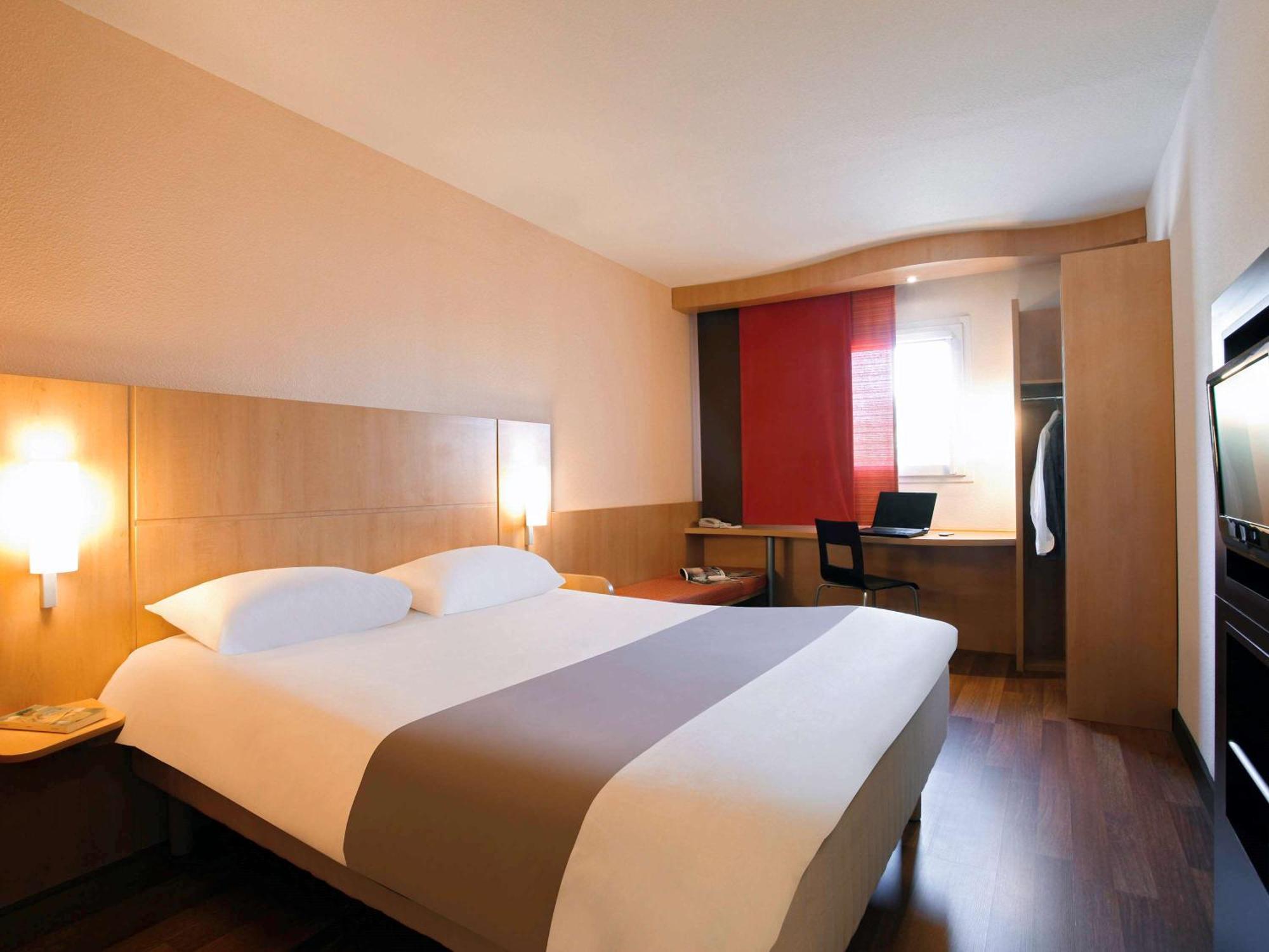 Ibis Manosque Cadarache Hotel Luaran gambar