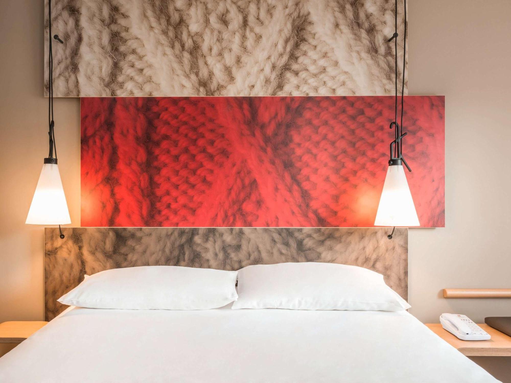 Ibis Manosque Cadarache Hotel Luaran gambar