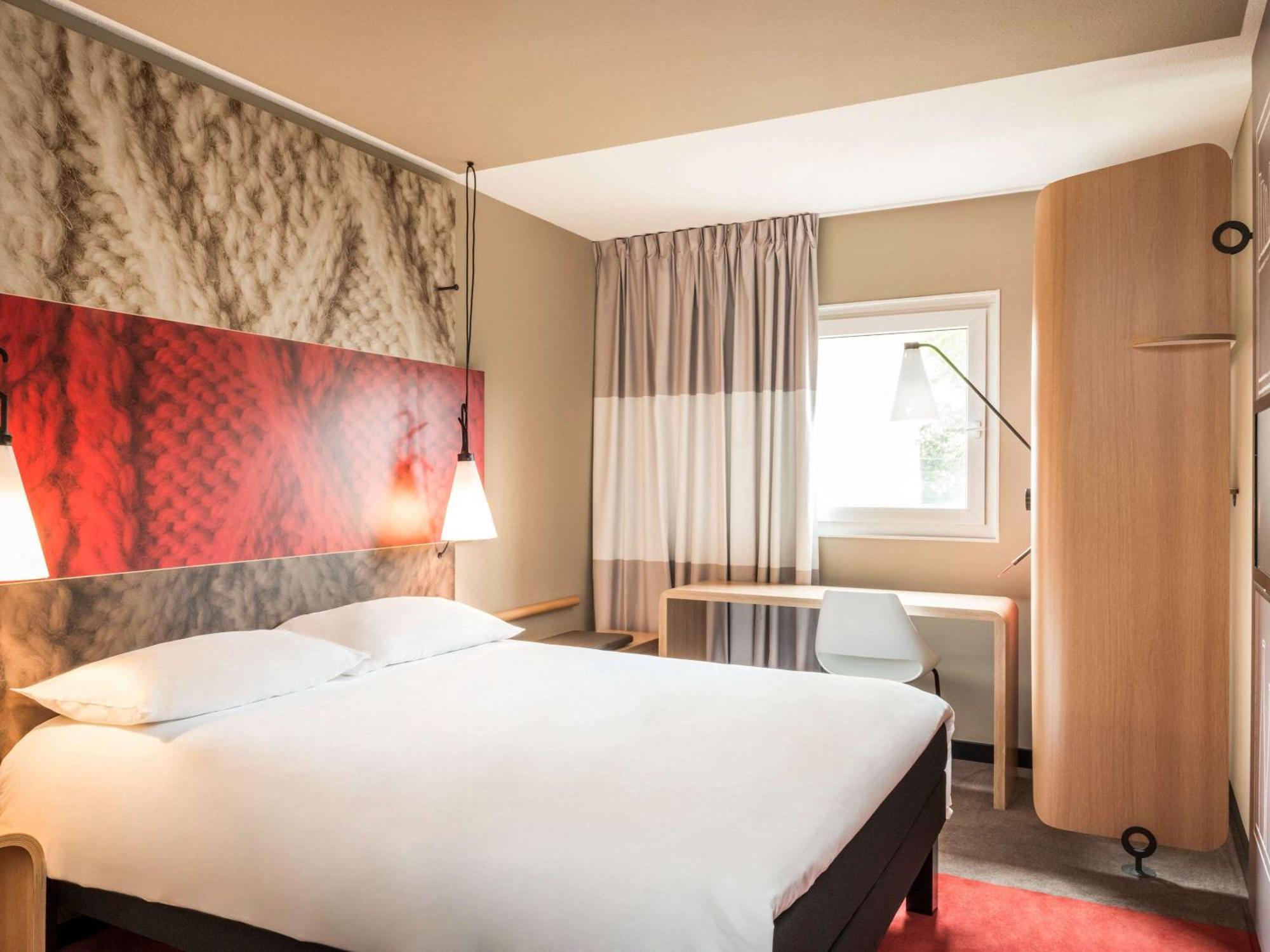 Ibis Manosque Cadarache Hotel Luaran gambar