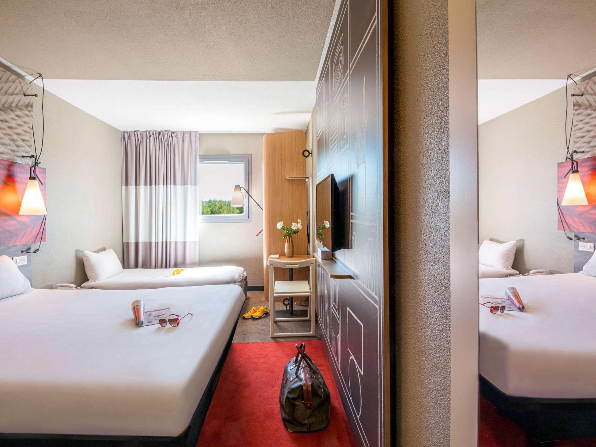 Ibis Manosque Cadarache Hotel Luaran gambar