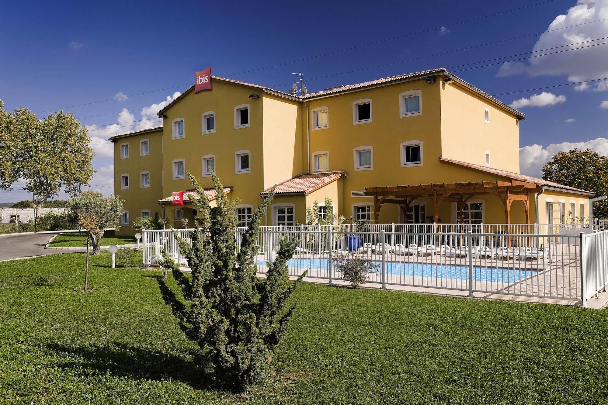 Ibis Manosque Cadarache Hotel Luaran gambar
